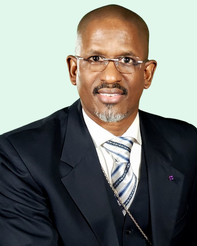 Donald Oliver, Founder and Executive Director of Building Minds Building Communities